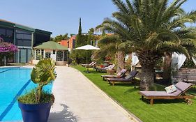 Tropic Hotel
